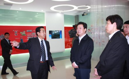 山东省委常委、青岛市委书记李群来6686官方官网调研